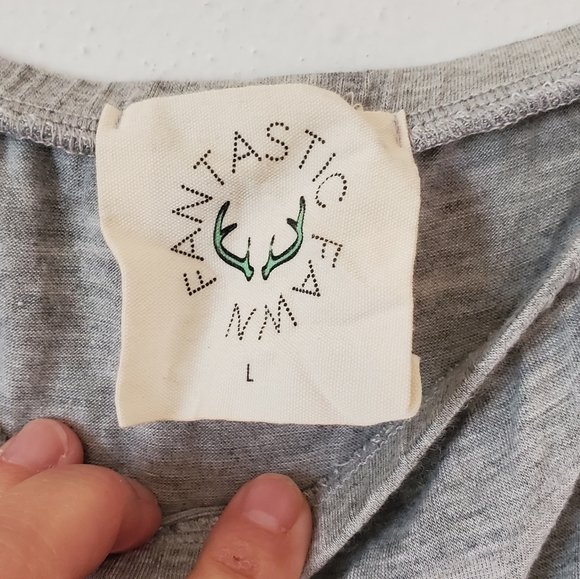 Fantastic Fawn/ Gray Ruffle Crop Tee - Picture 2 of 4